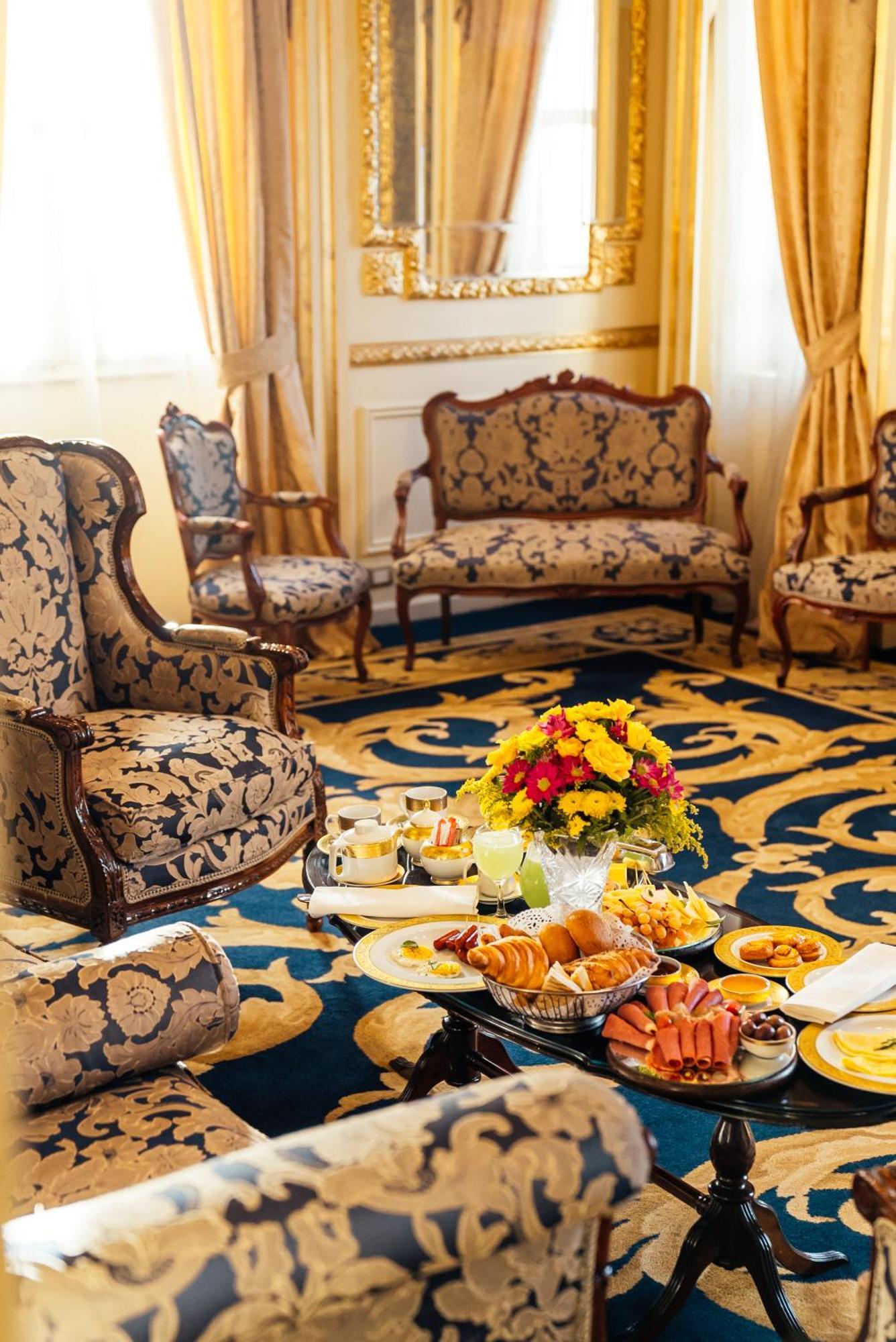 Le Metropole Luxury Heritage Since 1902 By Paradise Group
